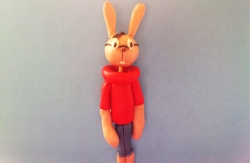Как слепить кролика – героя мультфильма Винни-Пух из пластилина поэтапно