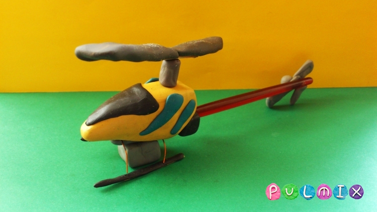 Как слепить игрушечный вертолет из пластилина